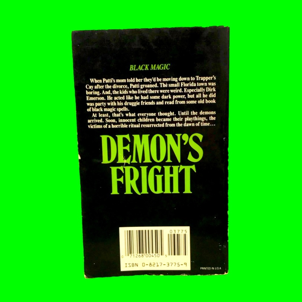 GUC RARE Vintage Horror Novel: “Demon's Fright” First Print Edition (1992) - Picture 2 of 10